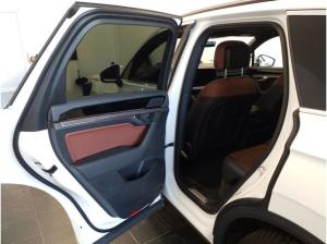 Volkswagen Touareg Elegance 3.0TDI +AHK+LUFT+PANO+ASSISTS+