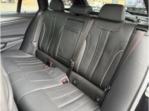 BMW 530 e xDrive Touring M Sport *LASER*HUD*PANO*AHK