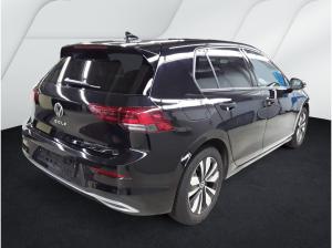 Volkswagen Golf VIII 2.0 TDI DSG Life MOVE ACC FLA HUD KAM