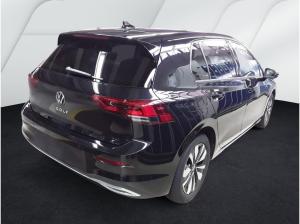 Volkswagen Golf VIII 2.0 TDI DSG Life Move ACC FLA LED KAM