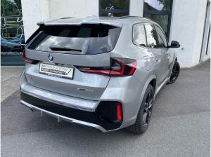 BMW X1 sDrive20d M Sport Pro || AHK Pano Aktivsitz el.Sitz Kamera