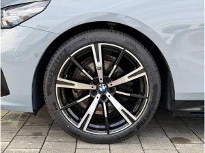 BMW 520 520d Touring M-Sport AHK Finanzierung ab 1,49%