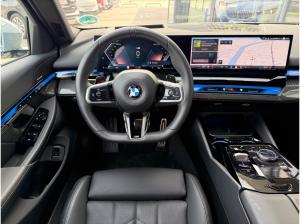BMW 520 520d Touring M-Sport AHK Finanzierung ab 1,49%