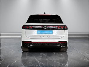 Volkswagen Tiguan R-Line 2.0TDI DSG 4Motion +AHK+LEDER+