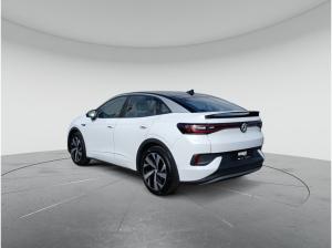 Volkswagen ID.5 Pro Performance 82kWh AHK Ambiente RFK Standklima Navi