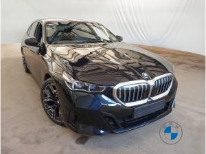BMW 520 520d xDrive 💥 M Sport 20" Standhzg. H/K Komfortsitze 💥