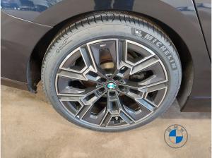 BMW 520 520d xDrive 💥 M Sport 20" Standhzg. H/K Komfortsitze 💥