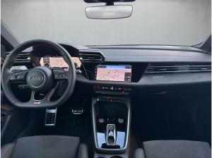 Audi A3 Sportback S line TFSI e S tro *Business Plus*