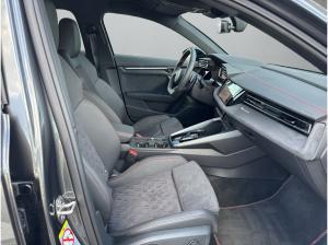 Audi A3 Sportback S line TFSI e S tro *Business Plus*