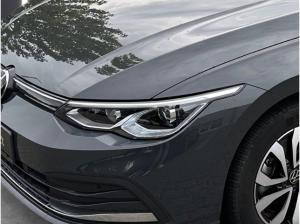 Volkswagen Golf VIII Active 1.5 TSI LED Navi Climatronic Sitzheizung