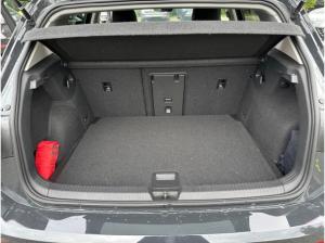 Volkswagen Golf VIII Active 1.5 TSI LED Navi Climatronic Sitzheizung