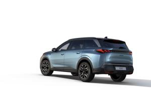 Peugeot 5008 GT HYBRID 145 DSC6
