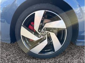 Volkswagen Golf GTE 1,5 l eHybrid*StandHeiz*LEDER*MATRIX*BUISNESS.PREMIUM-P.*PANO*AHK*