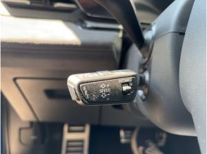 Audi Q6 e-tron performance AHZV Kamera HUD Navi