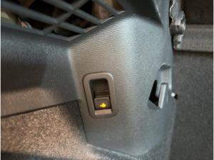 Volkswagen Golf VIII 1.5eTSI DSG R-Line P-DACH AHK HeadUp KAMERA