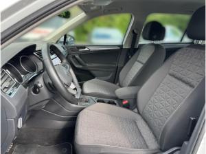 Volkswagen Tiguan Life 2.0 TDI DSG AHK Navi EasyOpen App