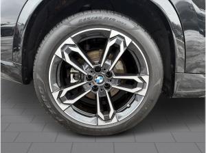 BMW X1 20d xDrive M-Sport LED Navi AHK HuD etc...