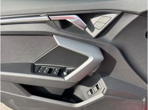 Audi A3 Sportback TFSI e advanced S tronic LED ACC Kam.