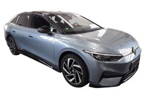 Volkswagen ID.7 Pro S - Black-Style Interieur Plus und Exterieur Plus Paket + Pano / 8-fach Bereift