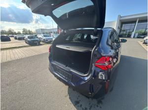 BMW X3 M50 xDrive M Sportpaket Pro*AHK*Iconic*Standheizung* uvm.