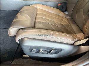 BMW 530 530e xDrive Touring Navi Tempom.aktiv Panoramadach Bluetooth PDC MP3 Schn.