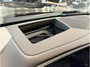 BMW 550 550e xDrive Navi Leder Finanzierung ab 2,49%