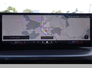 BMW 330 d xDrive Touring M-Sport/360°/DrivingAss.Prof./Head-Up/HiFi/ActiveProtection/Adapt.LED
