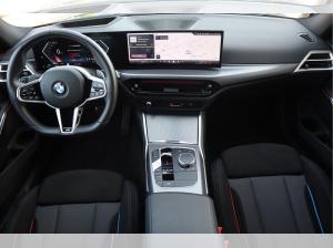 BMW 330 d xDrive Touring M-Sport/360°/DrivingAss.Prof./Head-Up/HiFi/ActiveProtection/Adapt.LED