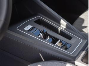 Volkswagen Golf VIII Goal 1.5 eTSI DSG Navi LED ACC EPH AHK