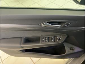 Volkswagen Golf VIII 1.5 eHybrid GTE DSG Rear View Navi App-Connect