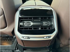 BMW 750 e xDrive M Sport THEATRE SCREEN 31 ZOll,AHK,MASSAGE,KLIMA SITZE,ACC,AUTOBAHN ASSISTENT,PGD SKY LOUNG