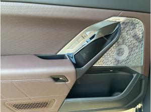 BMW 750 e xDrive M Sport THEATRE SCREEN 31 ZOll,AHK,MASSAGE,KLIMA SITZE,ACC,AUTOBAHN ASSISTENT,PGD SKY LOUNG