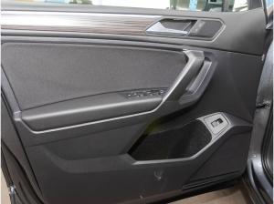 Volkswagen Tiguan Allspace 2.0 TDI DSG Elegance, Navi, LED-Matrix, Rückfahrkamera, 7-Sitze