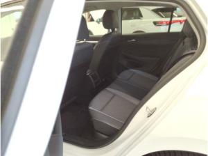 Volkswagen Golf VIII 1.5 eTSI DSG ENERGY, Navi, LED, Rückfahrkamera, App-Connect
