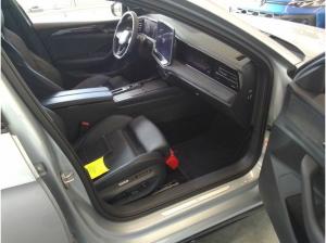 Volkswagen Passat Variant R-Line 1.5 TSI eHybrid DSG - Pano Area View HUD Matrix-LED AHK SHZ Navi IQ.Drive