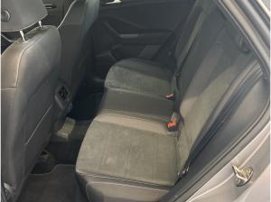 Volkswagen T-Roc R-Line 1.5 TSI DSG -Matrix-LED Pano  Rear View SHZ Navi IQ.Drive Black Style