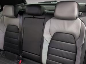 Volkswagen Golf GTE AHK/Matrix/Nav/Leder/HuD/Pano/01.31Garantie