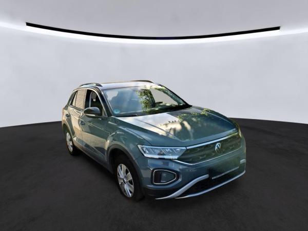 Volkswagen T-Roc Life 1.5 TSI DSG -LED Navi SHZ PDC Rear View CarPlay Keyless