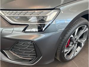 Audi A3 Sportback S line e-hybrid Optik-Paket Matrix