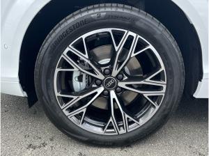 Audi Q3 TDI S-line LED Navi Abstandstempomat
