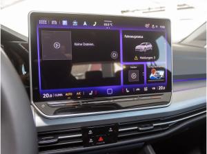 Volkswagen Golf VIII Life 1.5eTSI DSG LED Standhzg ACC EPH
