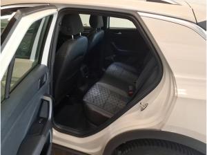 Volkswagen T-Roc R-Line 1.0 TSI 17ZOLL GJR+CARPLAY+LED+ACC+SHZ+KLIMA