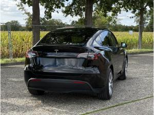 Tesla Model Y Long Range Dual Motor +SOFORT VERFÜGBAR+