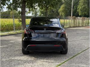 Tesla Model Y Long Range Dual Motor +SOFORT VERFÜGBAR+