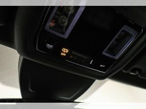 Volkswagen Golf VIII 2.0 TSI DSG GTI*BLACK-STYLE*LED*KAMERA*PDC*SHZ*NAVI*KLIMA