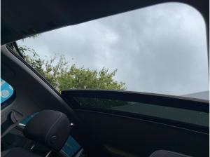 Volkswagen Touran 2.0 TDI "ACTIVE" Pano LED PDC SHZ