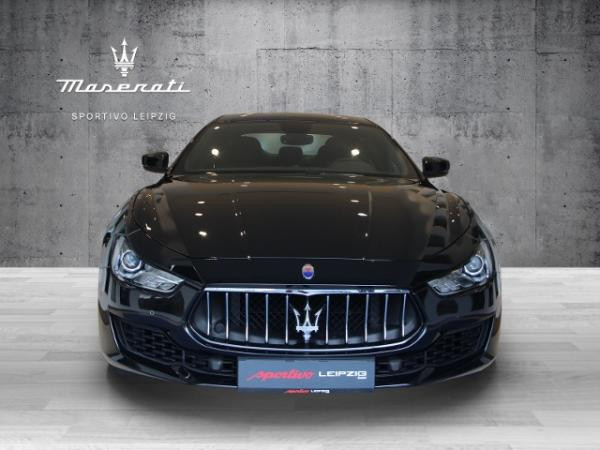 Foto - Maserati Ghibli Diesel