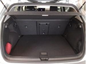 Volkswagen Golf VIII 1,5 TSI Life R-Kamera Navi SideAssist ACC Head-up LED-Plus