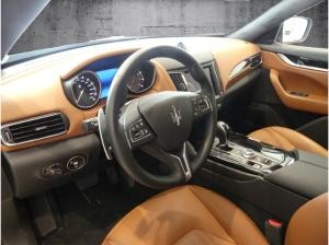 Maserati Levante S Q4