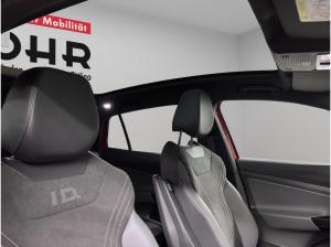 Volkswagen ID.5 Pro Performance ACC Kam. LED Matrix Pano SD